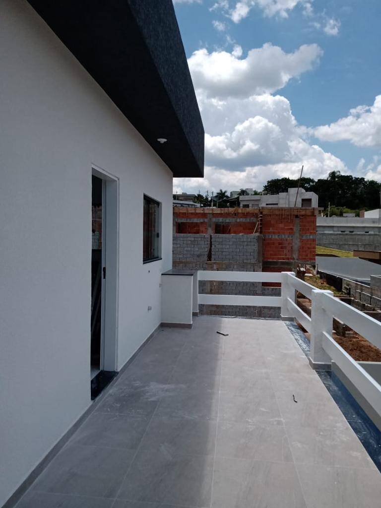 Casa de Condomínio à venda com 3 quartos, 237m² - Foto 9