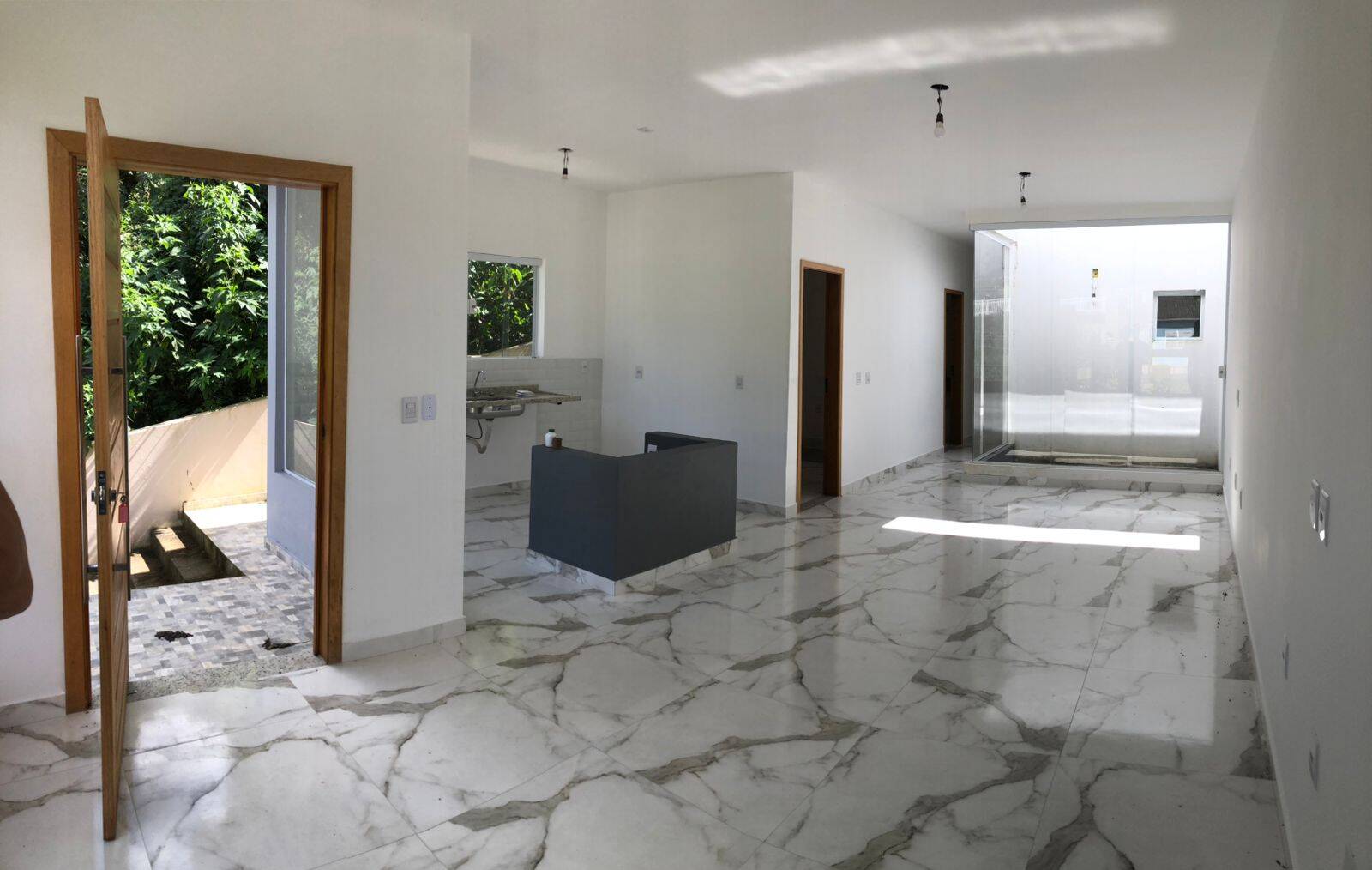 Casa à venda com 2 quartos, 130m² - Foto 12