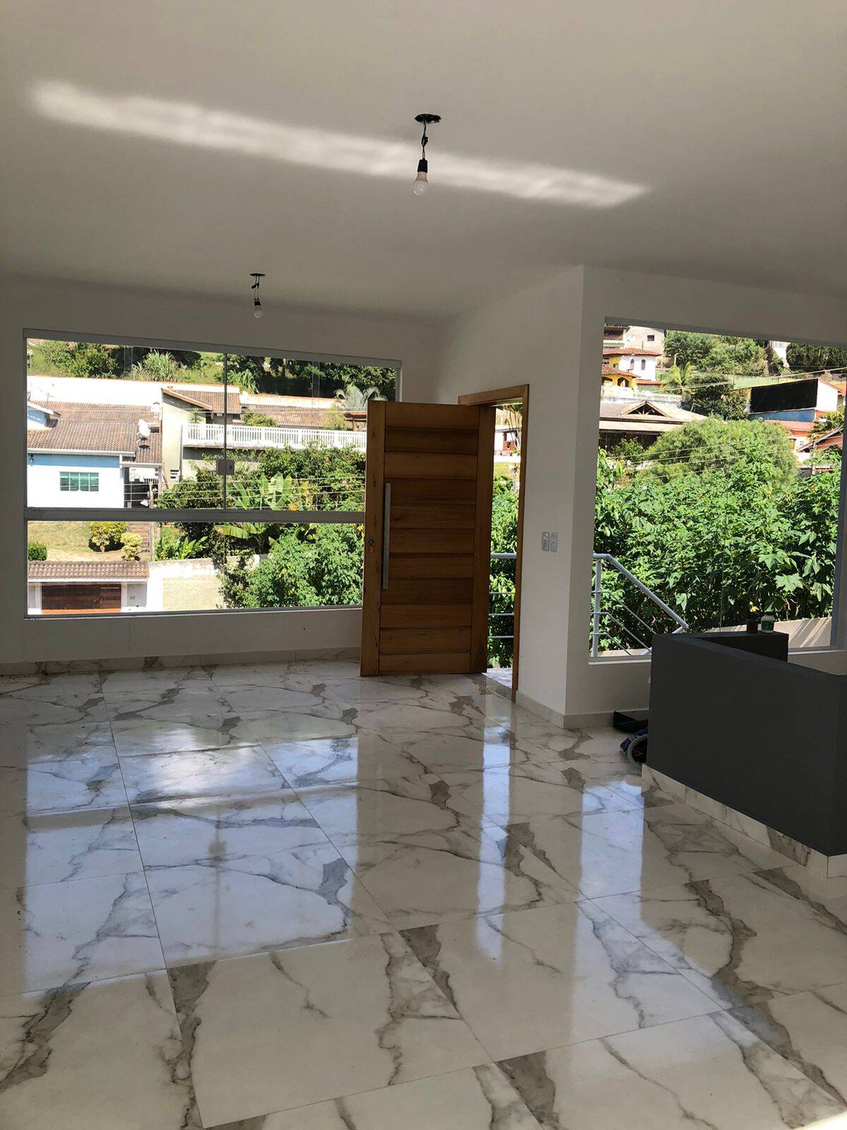 Casa à venda com 2 quartos, 130m² - Foto 15