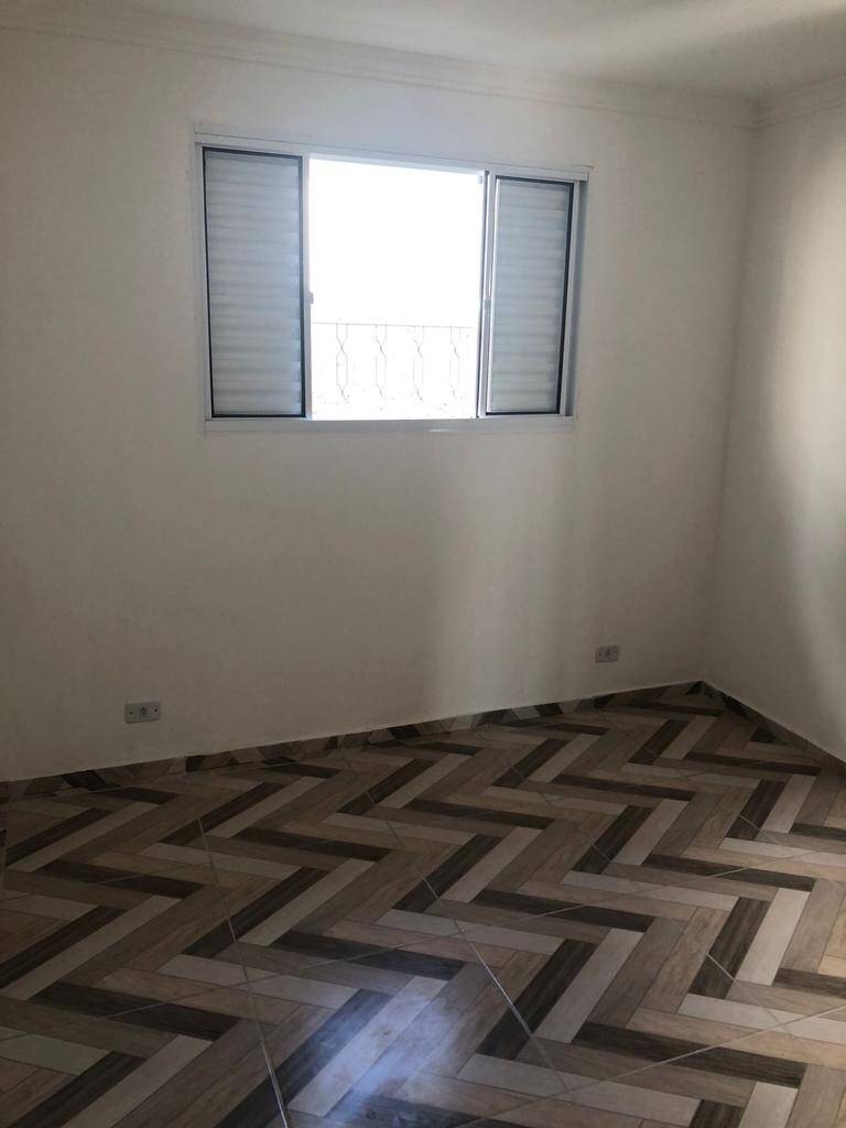 Casa à venda com 2 quartos, 94m² - Foto 11