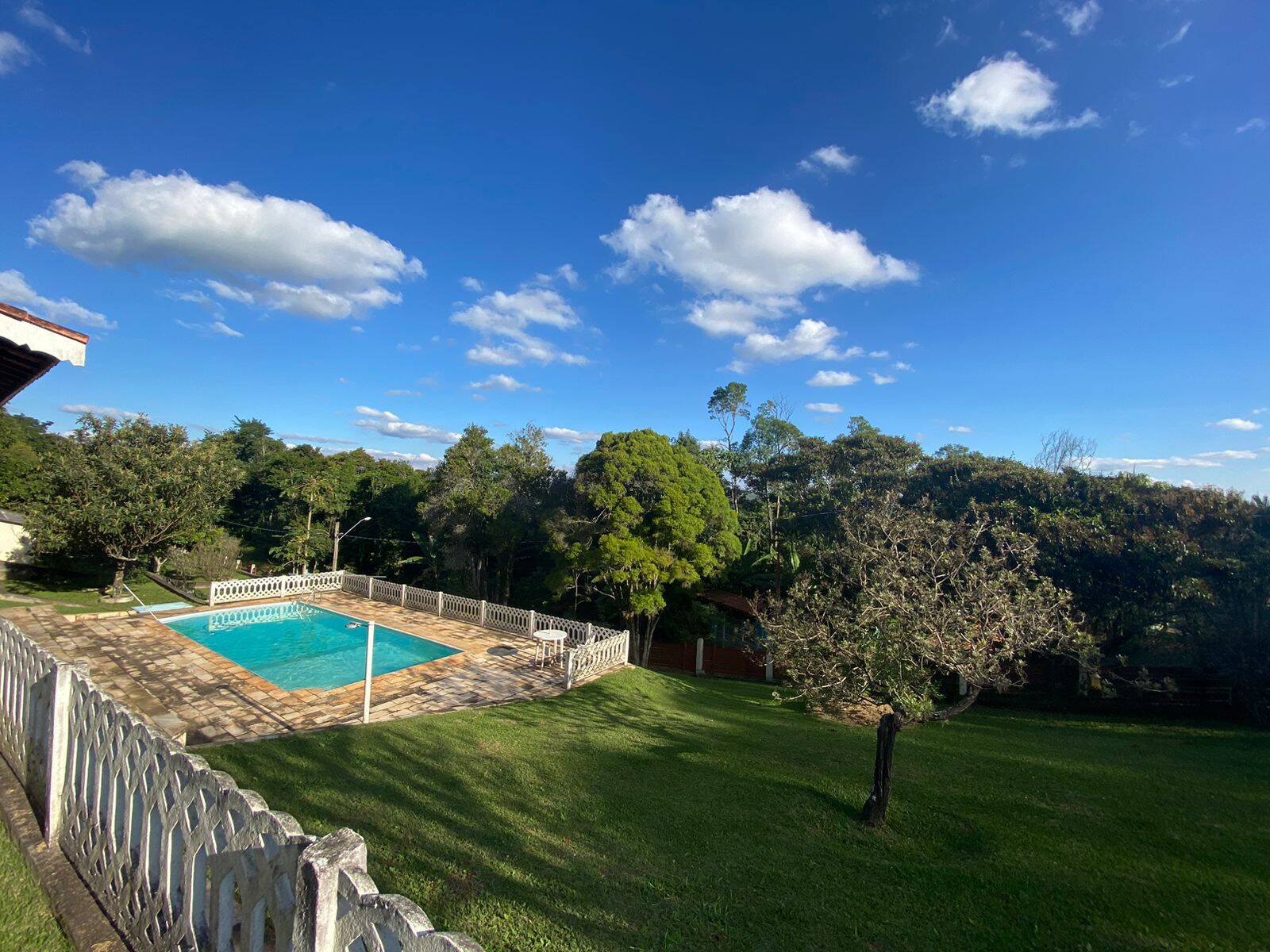 Fazenda à venda com 4 quartos, 500m² - Foto 1