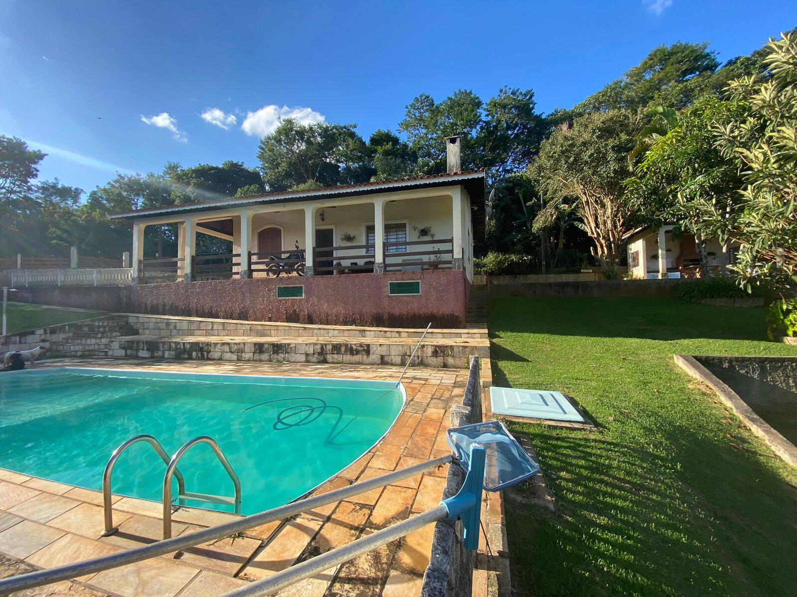 Fazenda à venda com 4 quartos, 500m² - Foto 32