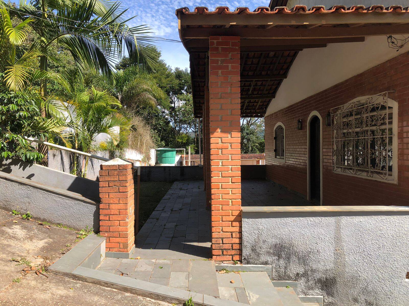 Fazenda à venda com 4 quartos, 400m² - Foto 3