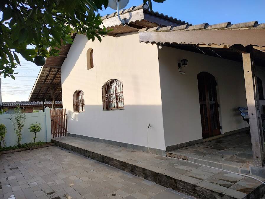 Fazenda à venda com 3 quartos, 400m² - Foto 4