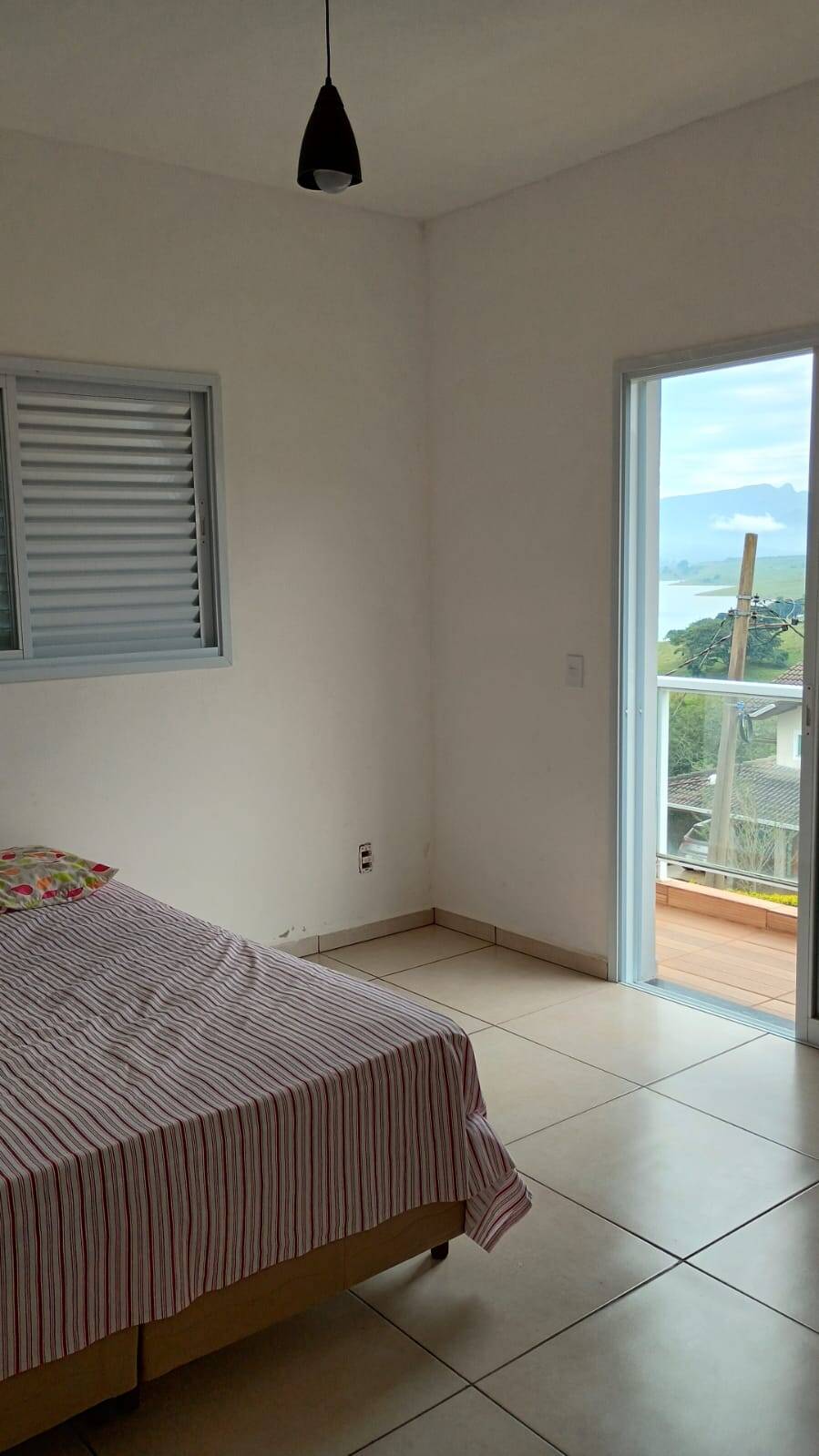 Casa à venda com 4 quartos, 300m² - Foto 15