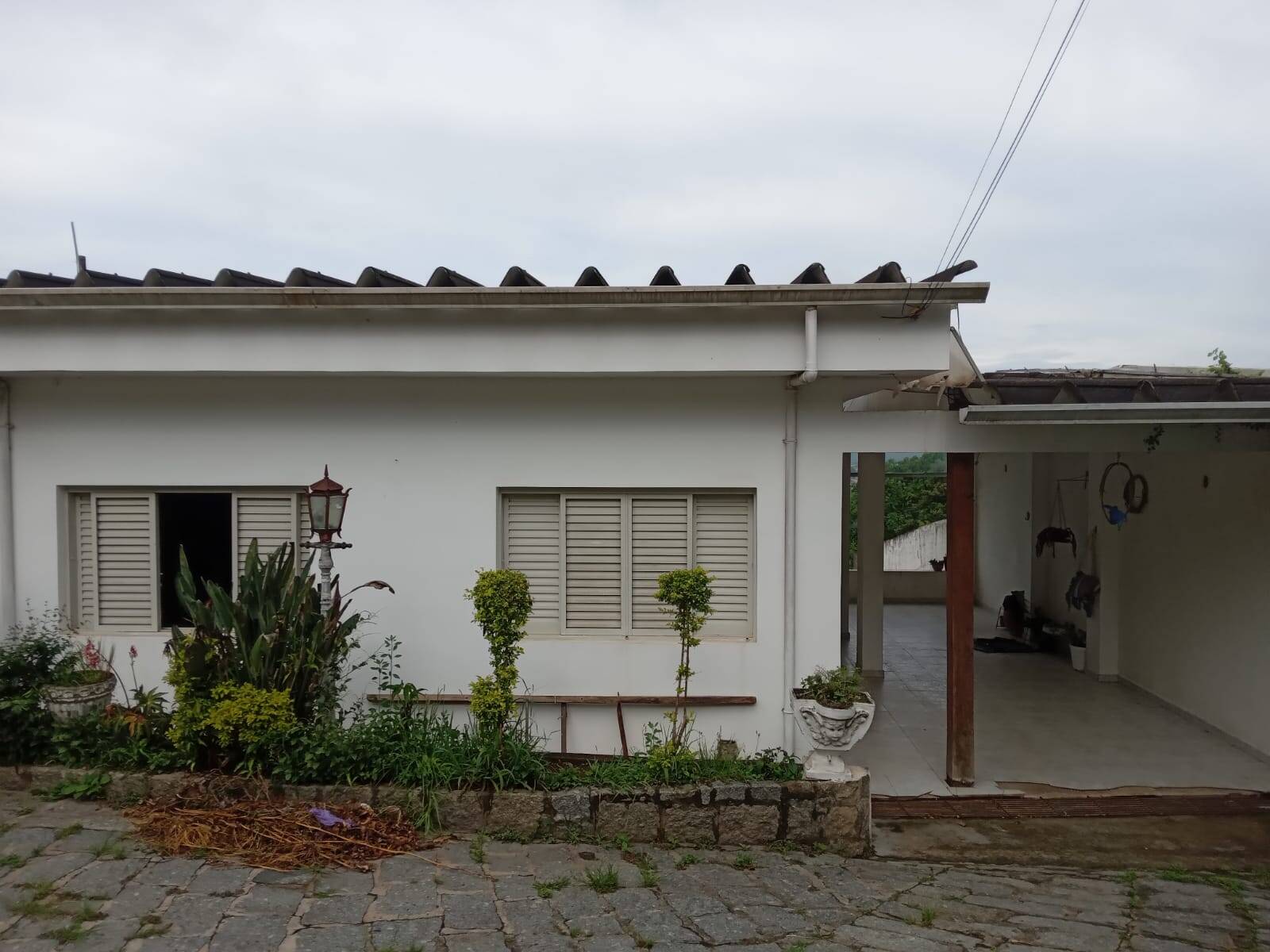 Fazenda à venda com 3 quartos, 1200m² - Foto 1