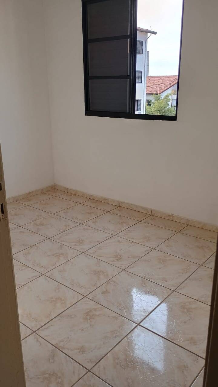 Apartamento à venda com 2 quartos, 45m² - Foto 9