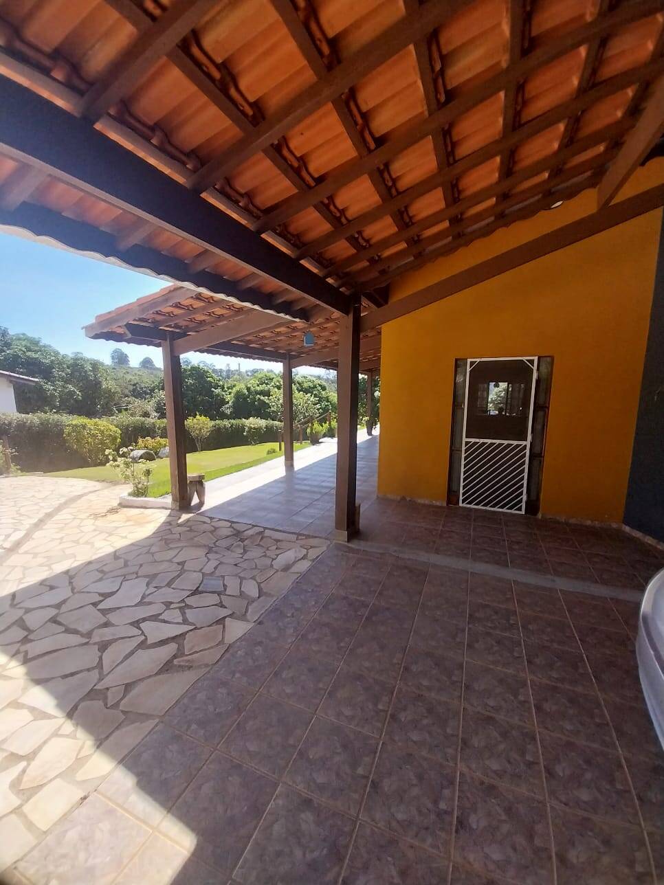 Fazenda à venda e aluguel com 3 quartos, 350m² - Foto 27