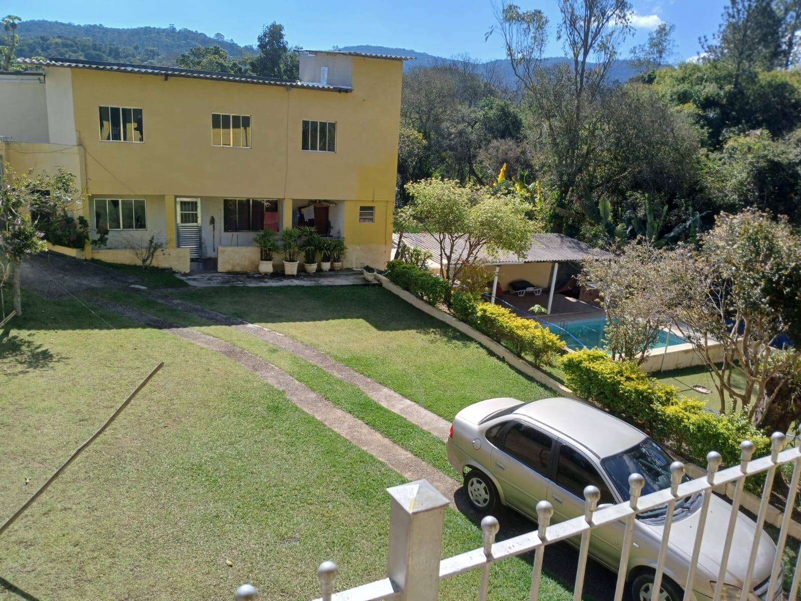 Fazenda à venda com 4 quartos, 1500m² - Foto 2