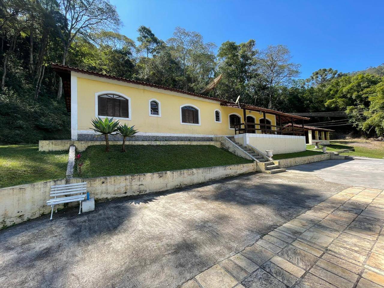 Fazenda à venda com 5 quartos, 24000m² - Foto 2