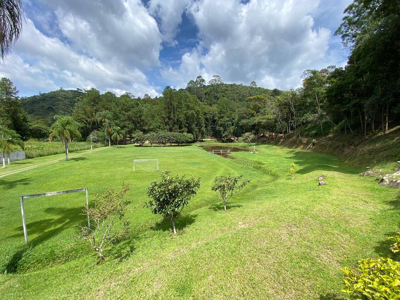 Fazenda à venda com 5 quartos, 24000m² - Foto 30