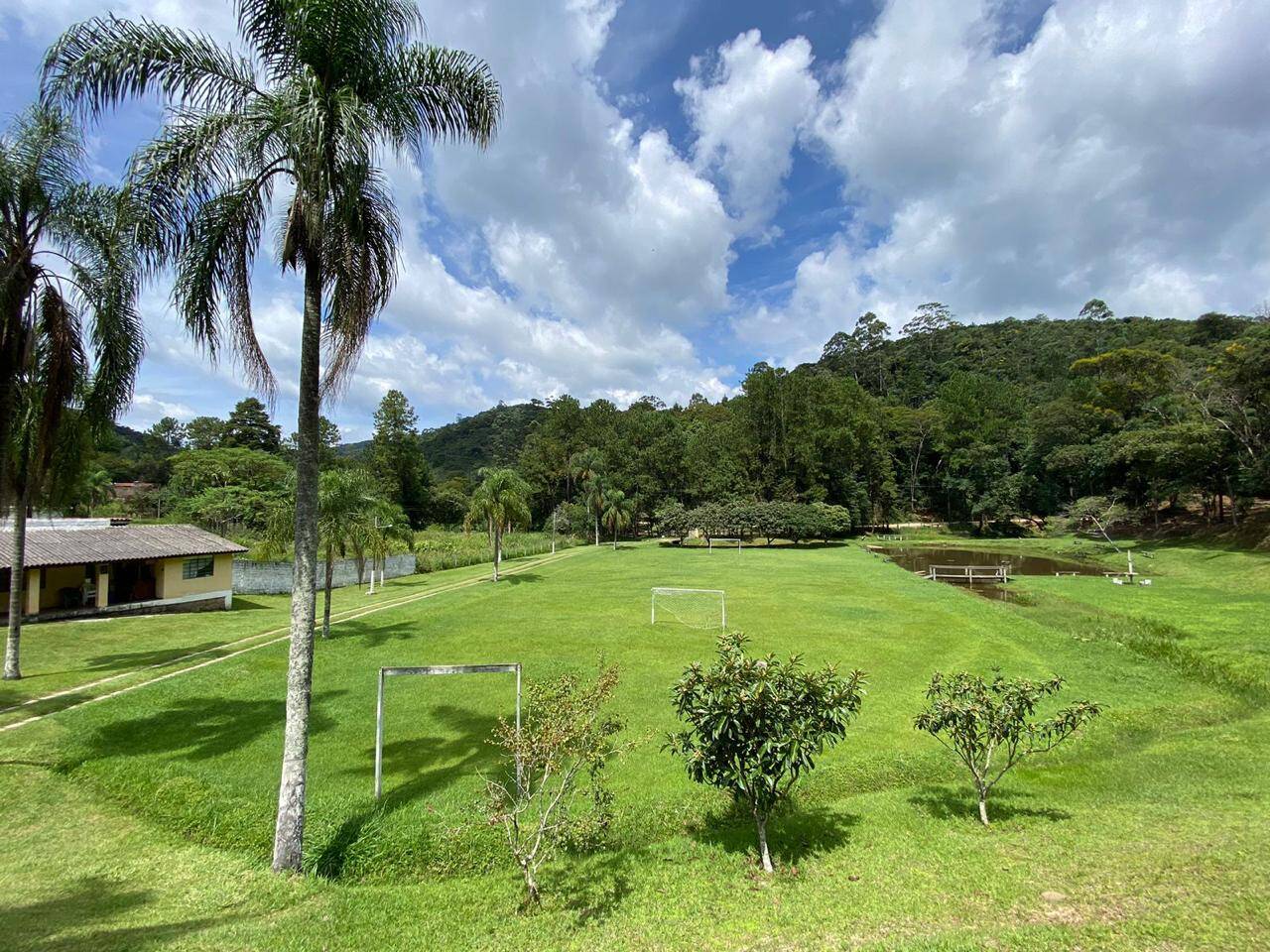 Fazenda à venda com 5 quartos, 24000m² - Foto 33