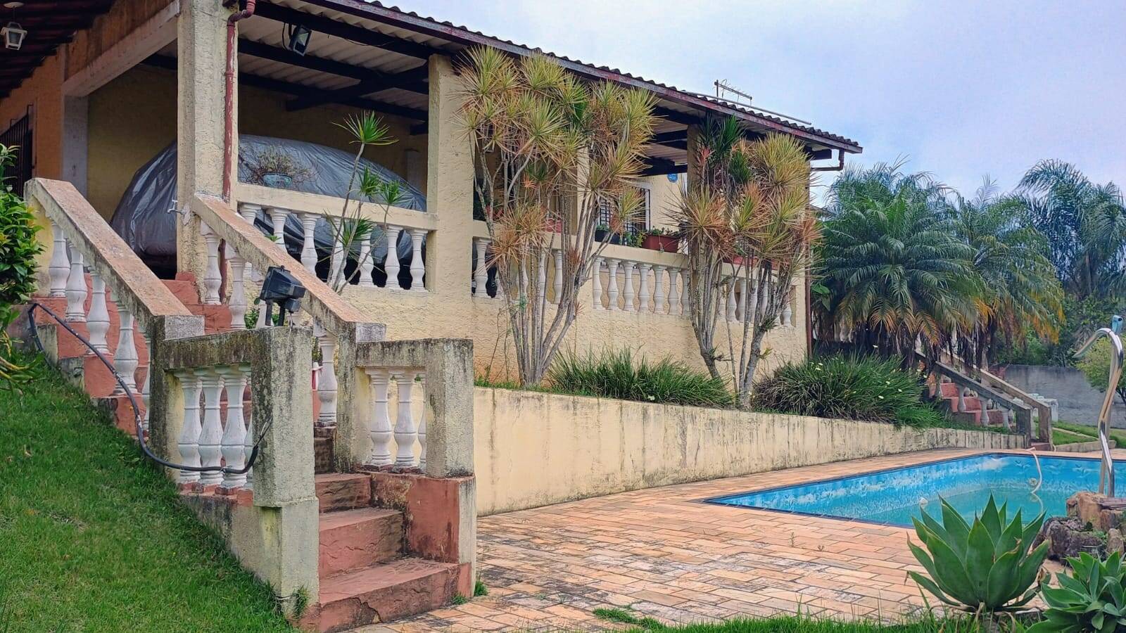 Fazenda à venda com 4 quartos, 597m² - Foto 2