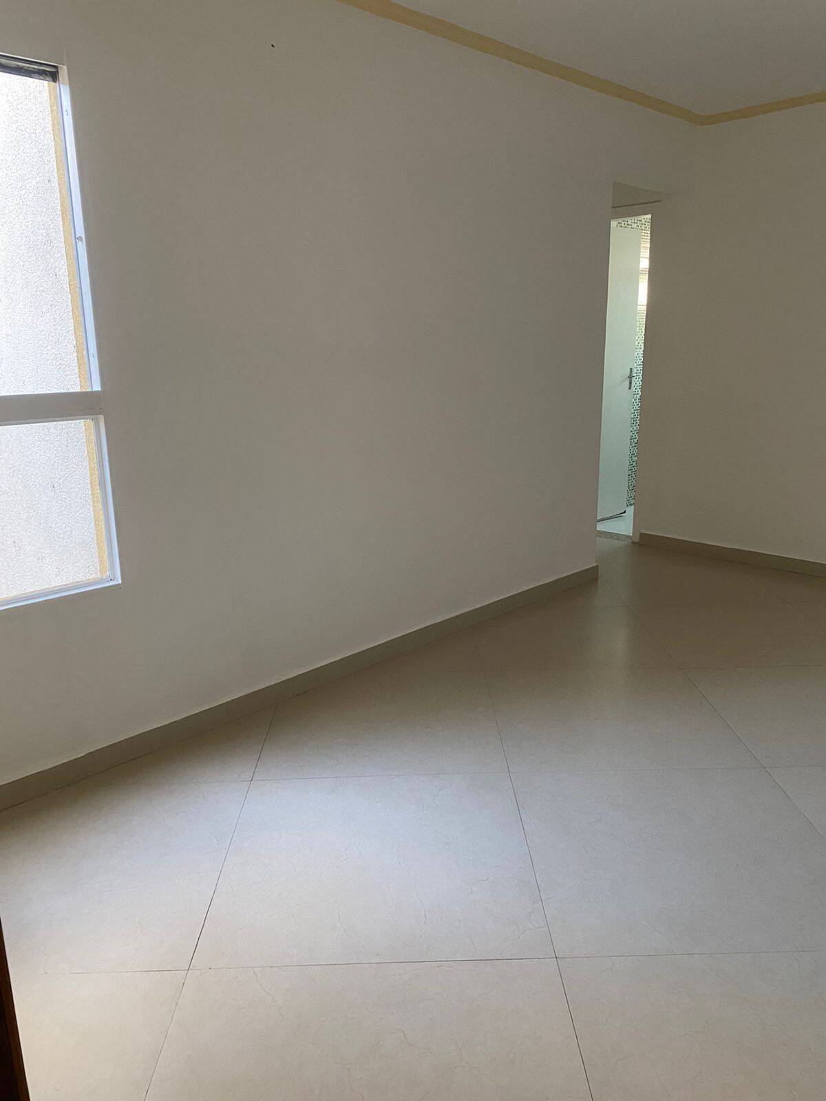 Apartamento à venda com 2 quartos, 45m² - Foto 2