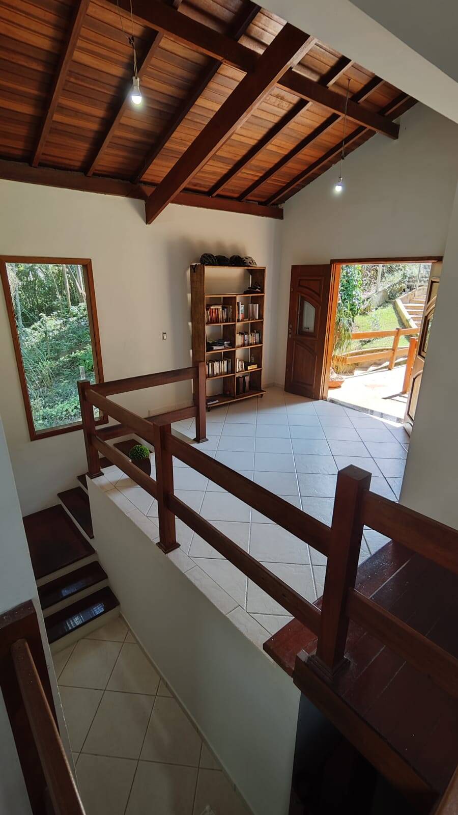 Casa à venda com 3 quartos, 280m² - Foto 14