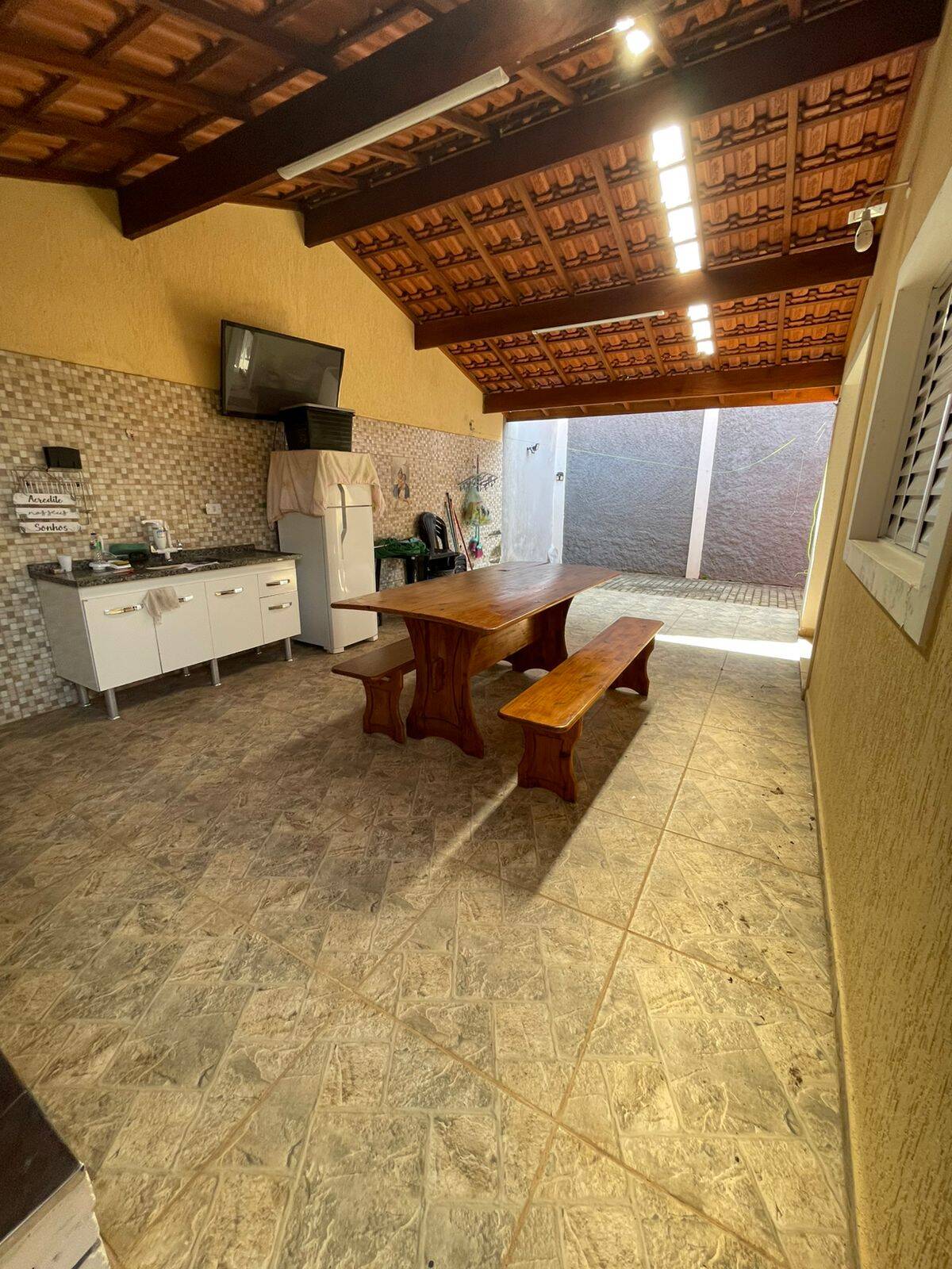 Casa à venda com 2 quartos, 80m² - Foto 16