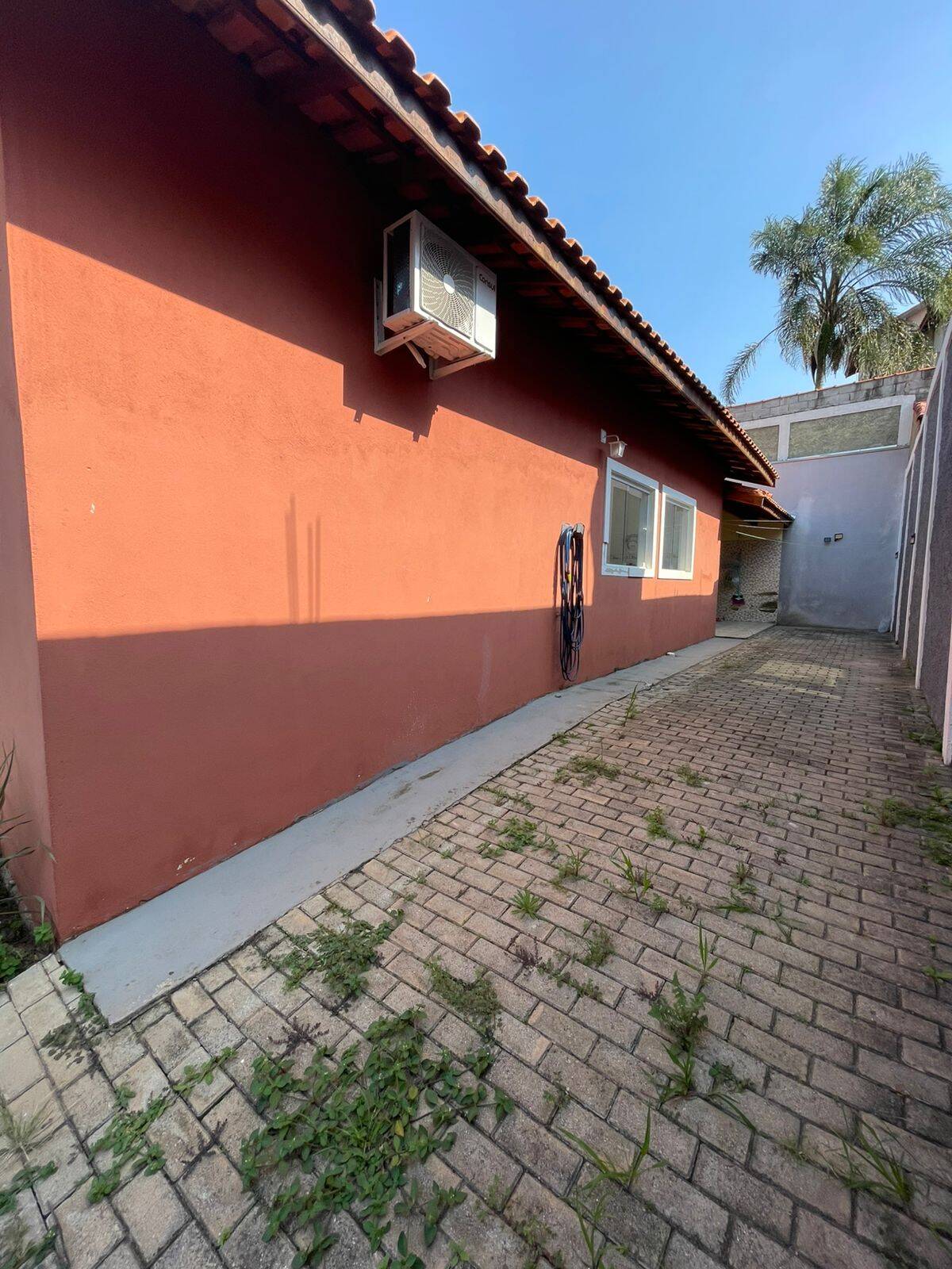 Casa à venda com 2 quartos, 80m² - Foto 19